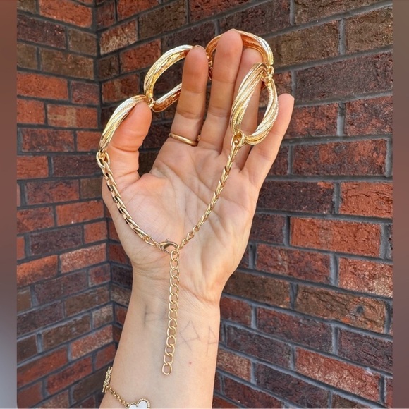 Gold Chain Choker Necklace - Picture 8 of 9